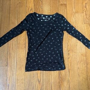 Aeropostale Black Heart Pattern Blouse